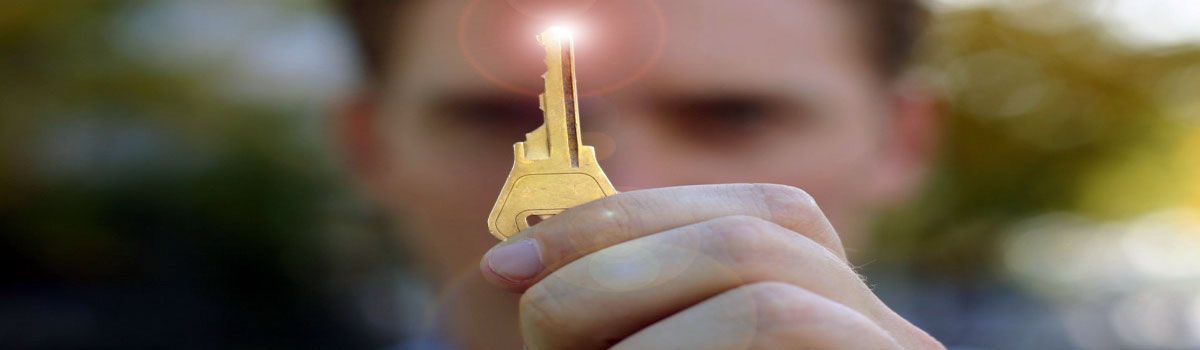 Alquila Seguro. VERTICALSHOP SL en Caudete Alquila Seguro. VERTICALSHOP SL en Caudete